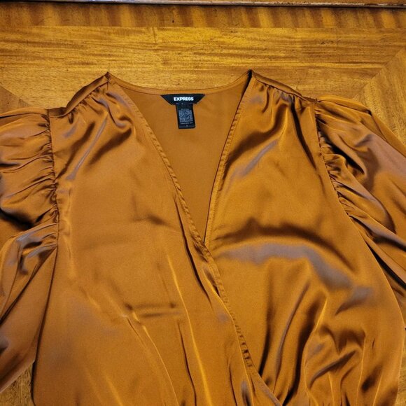 Express Copper Satin Puffed Sleeve Top - Picture 7 of 12